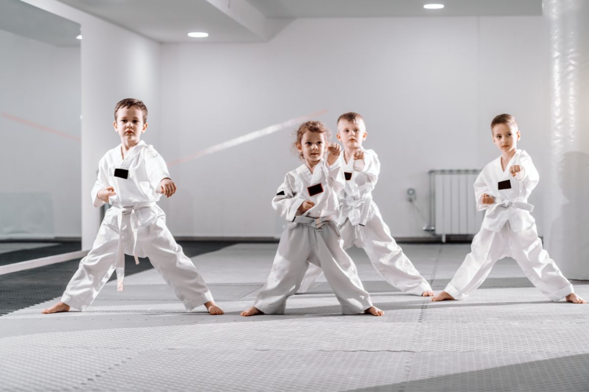 Kids practicing taekwondo